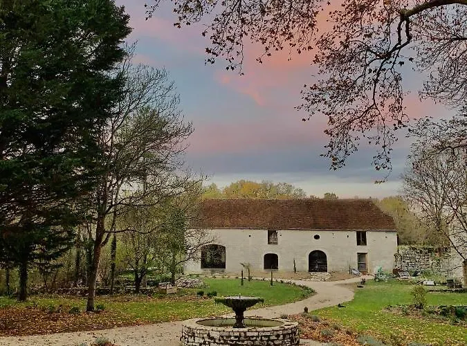 Chateau Mas De Pradie Fountain View فندق مبيت وإفطار