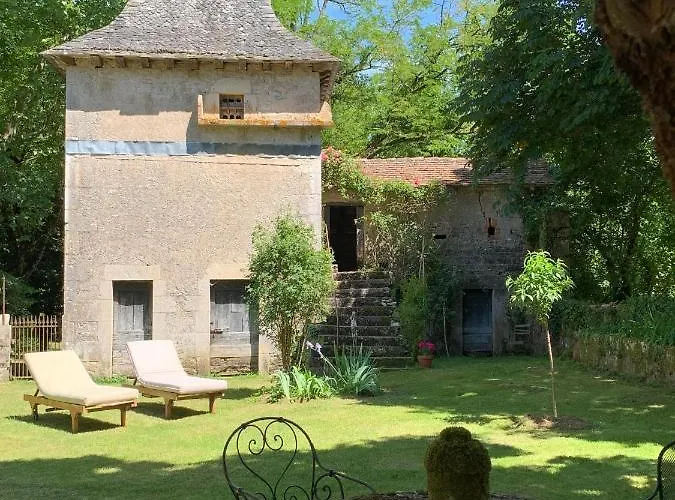 فندق مبيت وإفطار Chateau Mas De Pradie Fountain View 3*