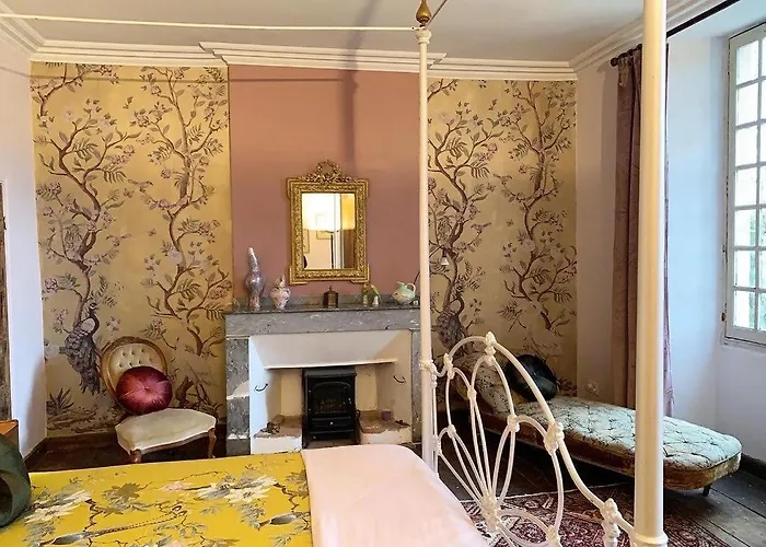 فندق مبيت وإفطار Chateau Mas De Pradie Fountain View Foissac (Aveyron)