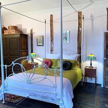 Chateau Mas De Pradie Fountain View לינה וארוחת בוקר 3*