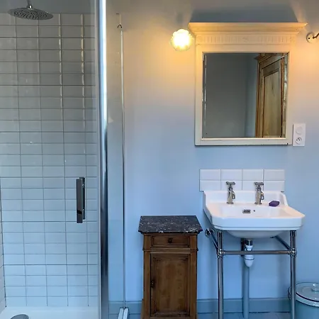 Chateau Mas De Pradie Fountain View לינה וארוחת בוקר Foissac (Aveyron)