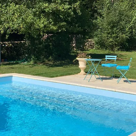 Bed & Breakfast Chateau Mas De Pradie Fountain View 3*